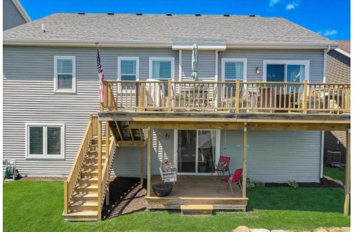 7145 Peak View Way, Middleton, WI 53562