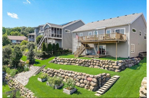 7145 Peak View Way, Middleton, WI 53562