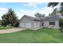 N2764 Cross St, Lodi, WI 53555