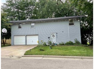 1437 11th Ave Monroe, WI 53566