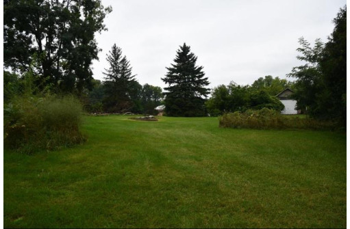 261 W Mill St, Poynette, WI 53955