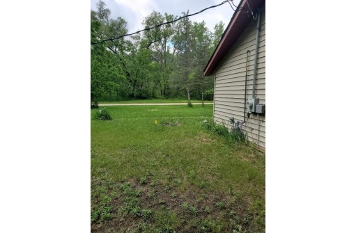 241 E Water St, Montello, WI 53949-9785