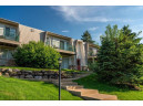 2404 Independence Ln 201, Madison, WI 53704