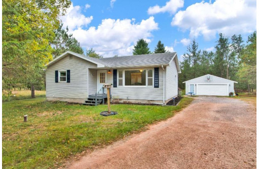 324 Sterling Ct, Nekoosa, WI 54457