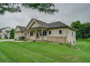 302 Coyle Pky Cottage Grove, WI 53527