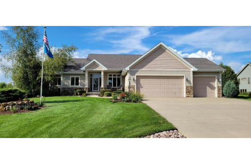 3004 Wyndwood Way, Sun Prairie, WI 53590