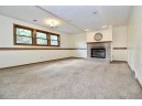 2107 Meadowlark Dr, Janesville, WI 53546