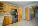 805 Hilltop Dr, DeForest, WI 53532