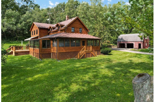 1539 Burve Rd, Deerfield, WI 53531