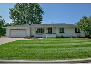 3001 Bollenbeck St Cross Plains, WI 53528