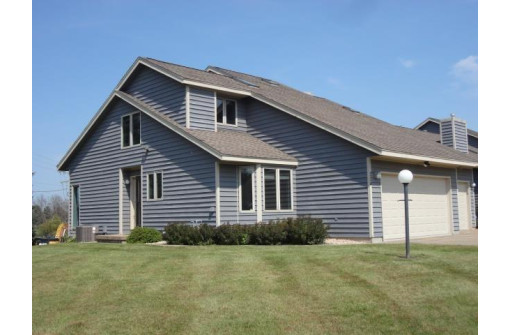 204 Tamarac Trace, Platteville, WI 53818