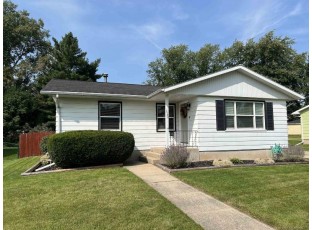 1526 Mckinley Ave Beloit, WI 53511