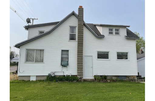 714 N Orange St, Richland Center, WI 53581