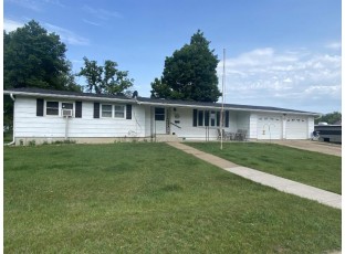 211 S Ohio St Muscoda, WI 53573