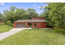 4729 Toepfer Rd, Middleton, WI 53562