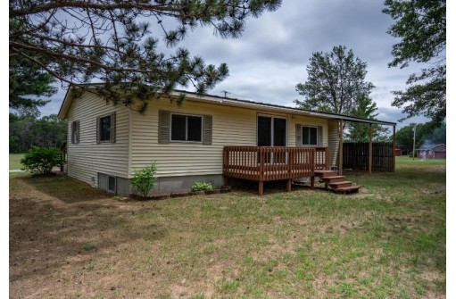 W5523 Bills Ln, Necedah, WI 54646