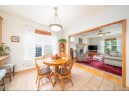 912 Stonehaven Dr, Sun Prairie, WI 53590