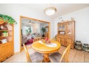 912 Stonehaven Dr, Sun Prairie, WI 53590