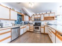 611 8th Ave, Baraboo, WI 53913