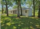 N6815 Jonathan Dr, Pardeeville, WI 53954