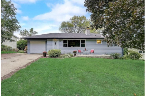 714 N Meadow Ln, Madison, WI 53705