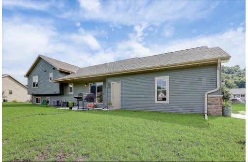 3030 Valley St, Black Earth, WI 53515