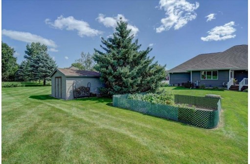 4548 Sandpiper Tr, Cottage Grove, WI 53527