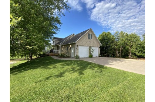 750 Fair St, Mineral Point, WI 53565