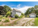 572 S Main St, Oregon, WI 53575