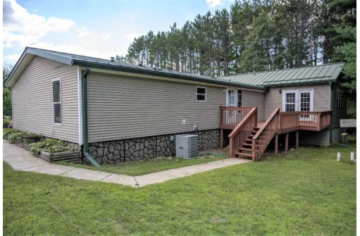 W5520 County Road G, New Lisbon, WI 53950