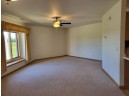 545 Country Ln 16, Cambridge, WI 53523