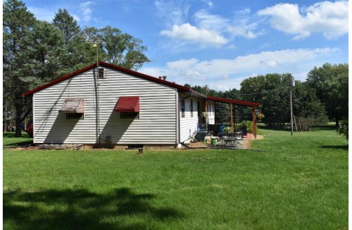 4230 S River Rd, Janesville, WI 53546