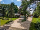 6596 Linden Cir, Windsor, WI 53598