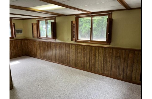 N1584 County Road K, Fort Atkinson, WI 53538