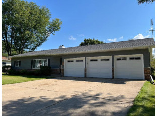 96 Strangeway Ave Lodi, WI 53555