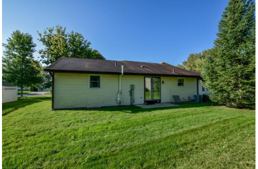 503 Edward St, Verona, WI 53593