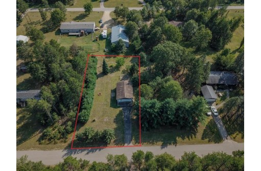 W5677 Buckhorn Dr, New Lisbon, WI 53950