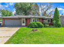 1755 Pershing Pl, Janesville, WI 53546