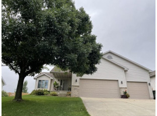 3131 Bull Run Sun Prairie, WI 53590