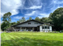 7238 Black Hill Rd, Lodi, WI 53555