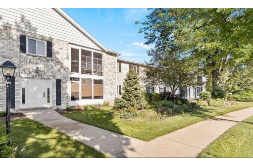 1502 Wheeler Rd F, Madison, WI 53704