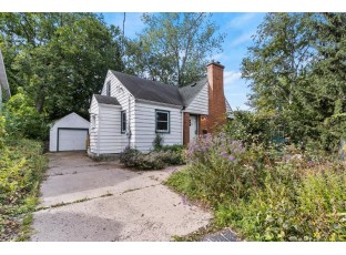 705 Pinchot Ave Madison, WI 53716