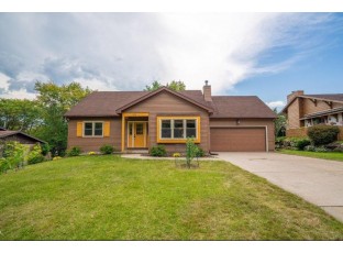 601 Mahogany Way Verona, WI 53593