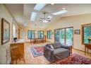 7942 W Oakbrook Cir, Madison, WI 53717