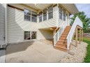 722 Clardell Dr, Sun Prairie, WI 53590