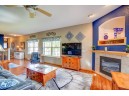 722 Clardell Dr, Sun Prairie, WI 53590