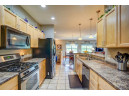 722 Clardell Dr, Sun Prairie, WI 53590