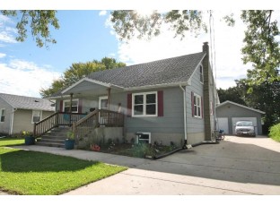 1418 Craig Ave Janesville, WI 53545