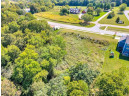 5830 Woodland Dr, Waunakee, WI 53597