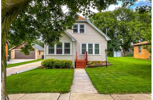 106 Lake St, Beaver Dam, WI 53916